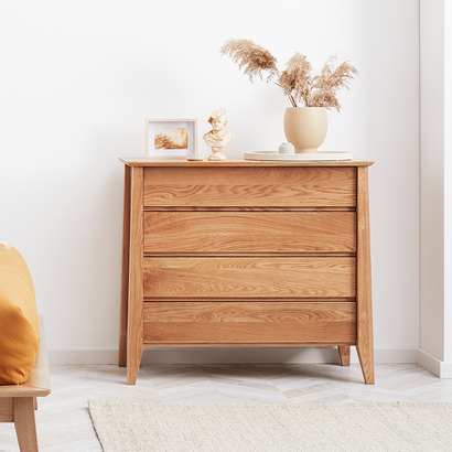 Jolanda 4 Drawer Chest - Solid Oak