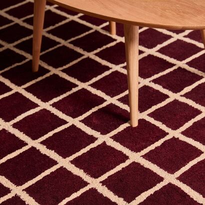 Ruta Hand Knotted Rug - Berry Red / 200x290