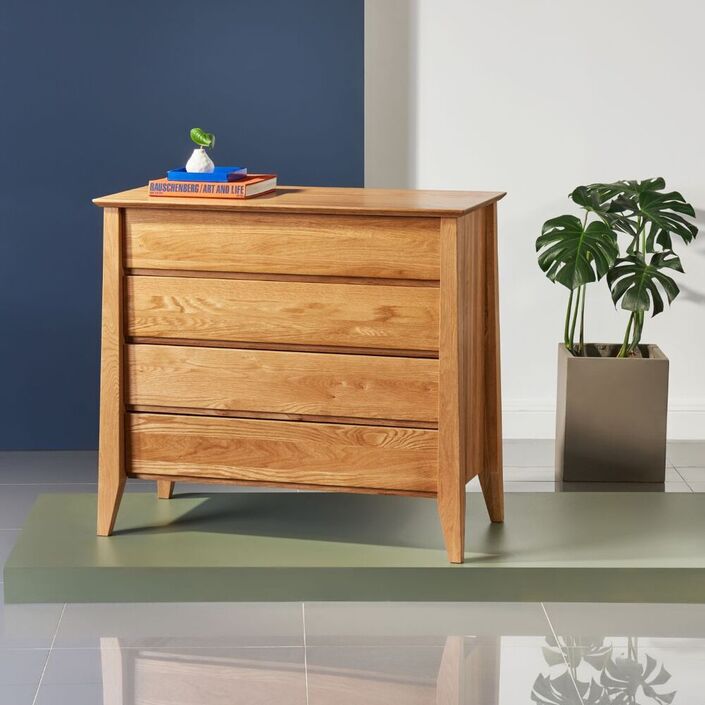 Jolanda 4 Drawer Chest - Solid Oak - 100x50x90cm