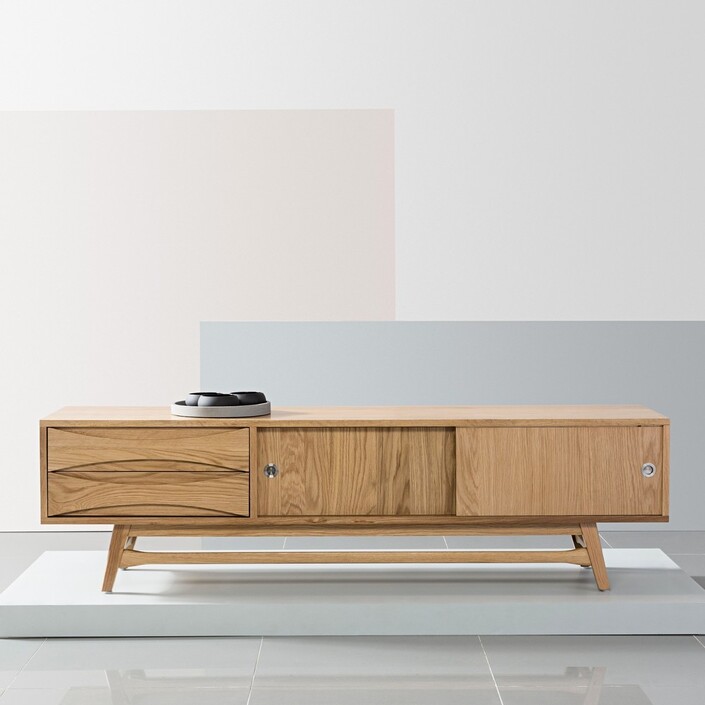 Arne Entertainment Unit - Solid Oak - 180x45x50cm - Reversible Doors